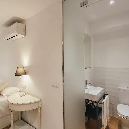 Cse Pajaritos Apartament *